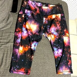 Athletic Work Out Tights 🖤 💜 🧡 💛 🤍